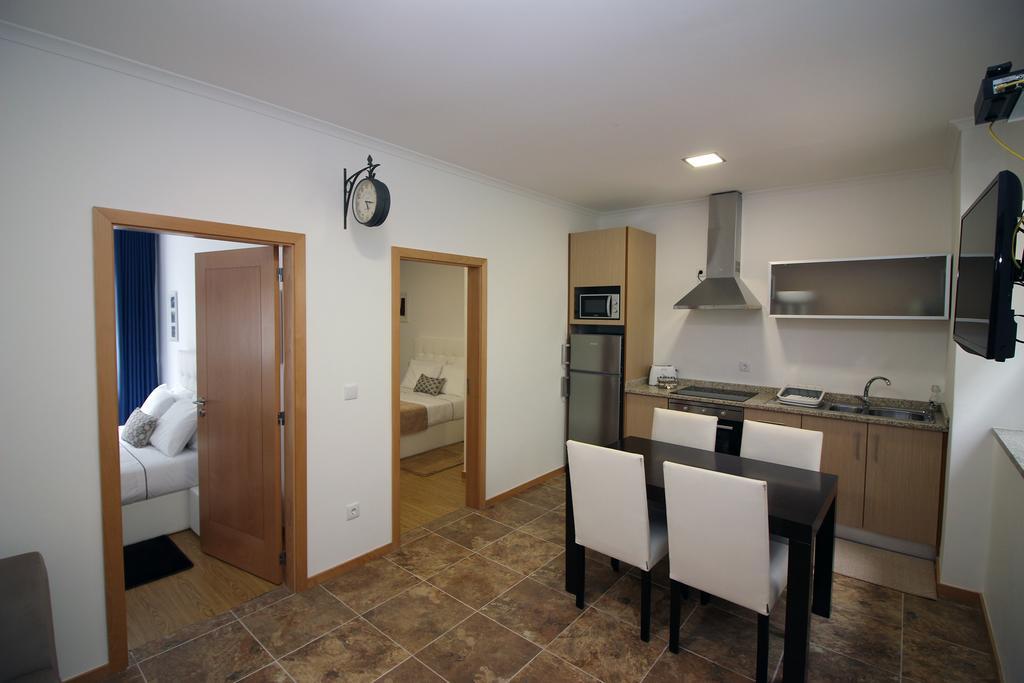 Geresiana Apartamentos Εξωτερικό φωτογραφία